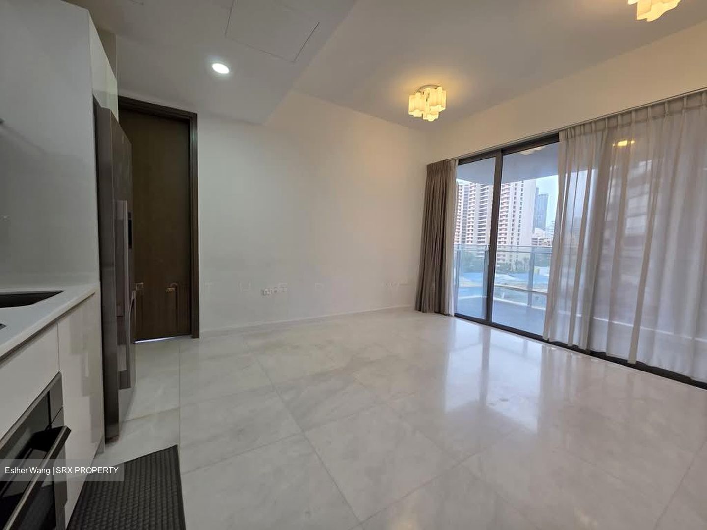 Starlight Suites (D9), Apartment #538997071